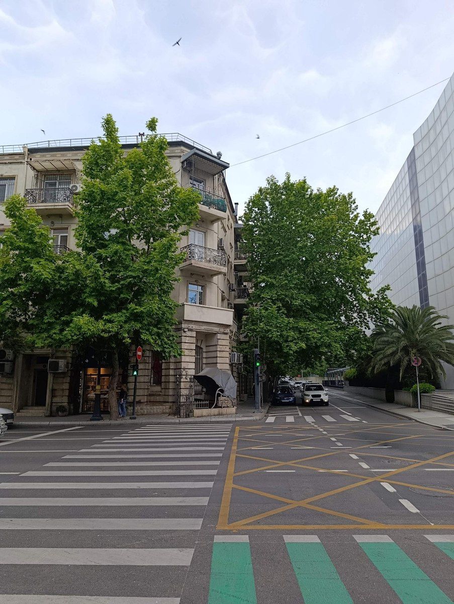 Satılır 3 otaqlı köhnə tikili 96 m² — Mənzil, Bakı (2)