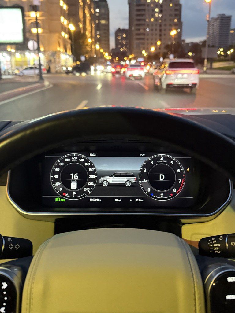 Land Rover Range Rover, 3.0 L, 2018 il, 120 000 km — Avtomobillər, Bakı (9)