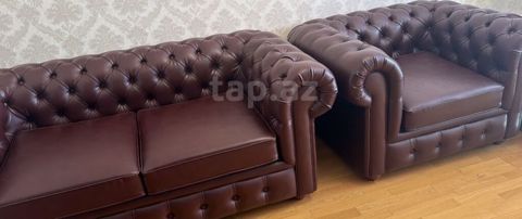 Çox oturacaqlı dəri Chesterfield dəst - Klassik Chesterfield dizaynı — Bakı