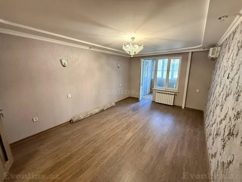 Satılır 3 otaqlı Mənzil Köhnə tikili 70 m² Bakı, Nizami r., Qara Qarayev m., 8-ci kilometr — Mənzil, Bakı (4)