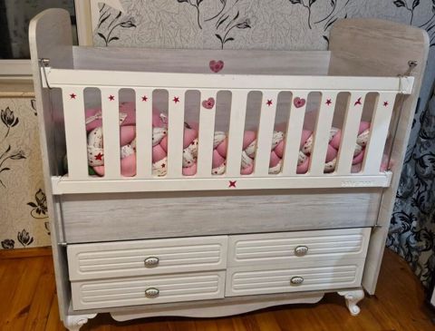 Uşaq beşiyi – “Baby Moon” model - Material: Möhkəm ağac/MDFlam — Bakı