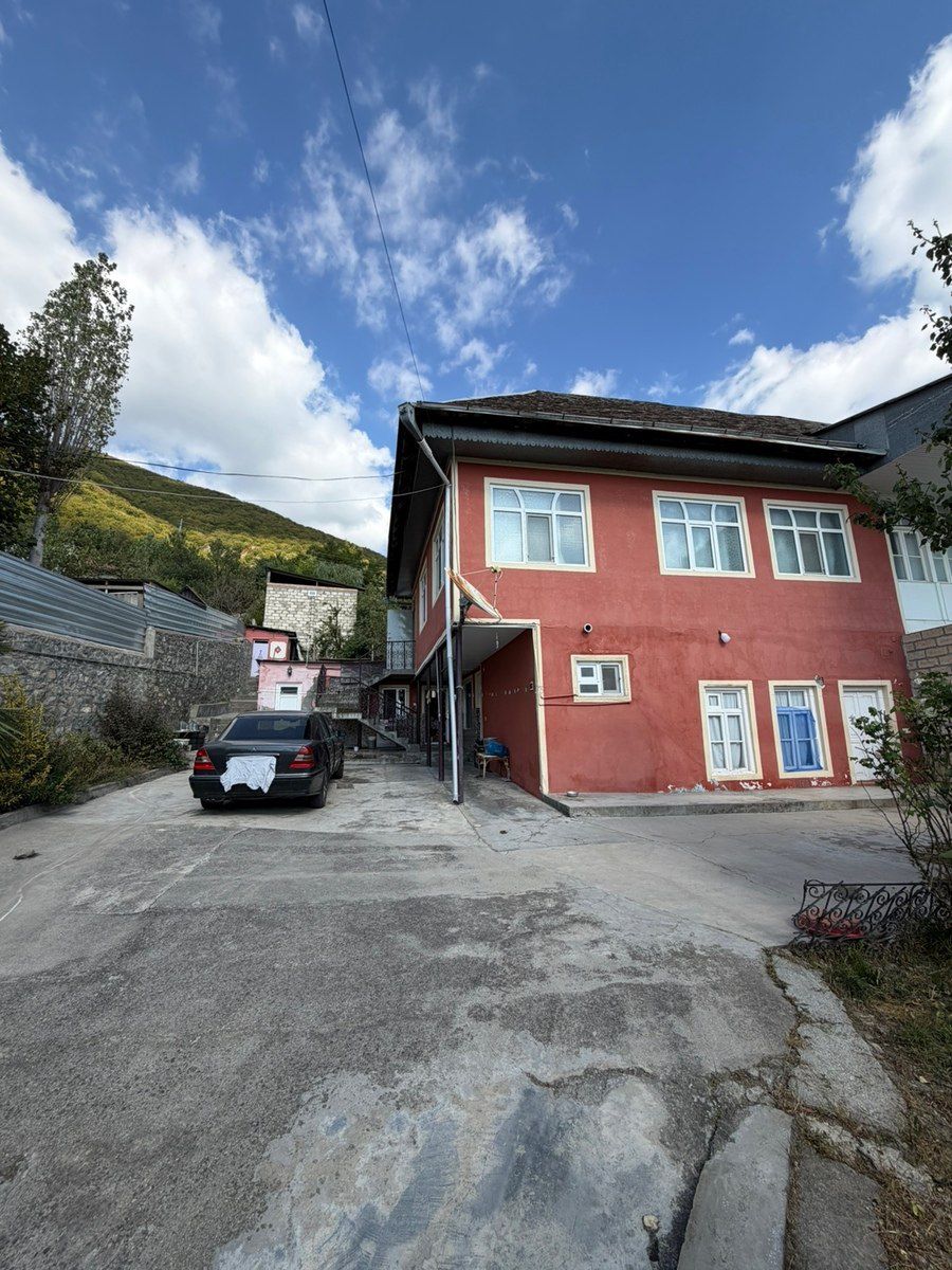 Həyət evi, Şəki r — Ev, villa, Şəki (2)