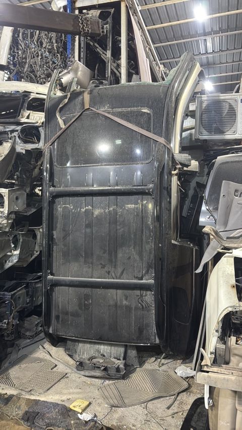 Toyota Prado damı — Bakı