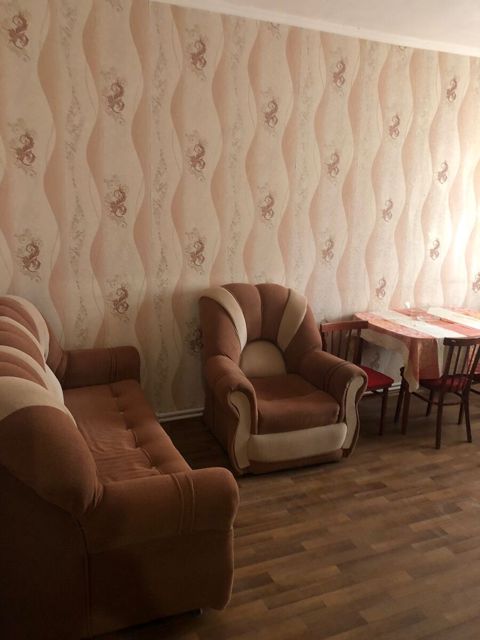 Satılır 3 otaqlı köhnə tikili 75 m² — Bakı