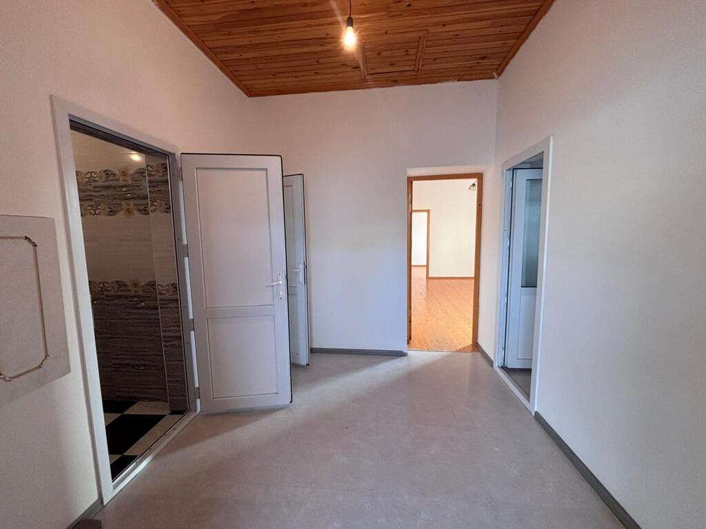 Bağ evi, Mərdəkan qəs — Ev, villa, Bakı (8)