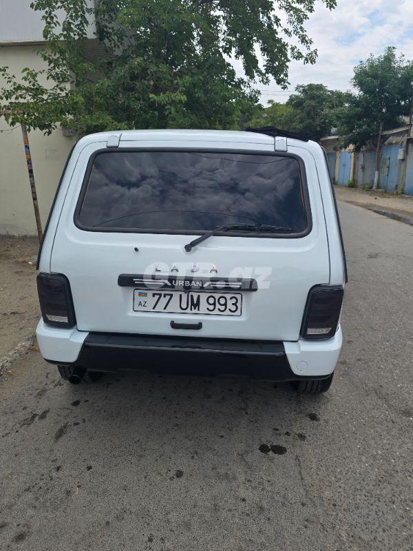 Lada (VAZ) 2121 Niva (4x4) 1.7 L, 2016, 118 000 km 77-UM-993 — Avtomobillər, Sumqayıt