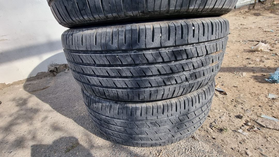 Şinlər 235/55 R19 — Ehtiyat hissələri və aksesuarlar, Bakı (4)