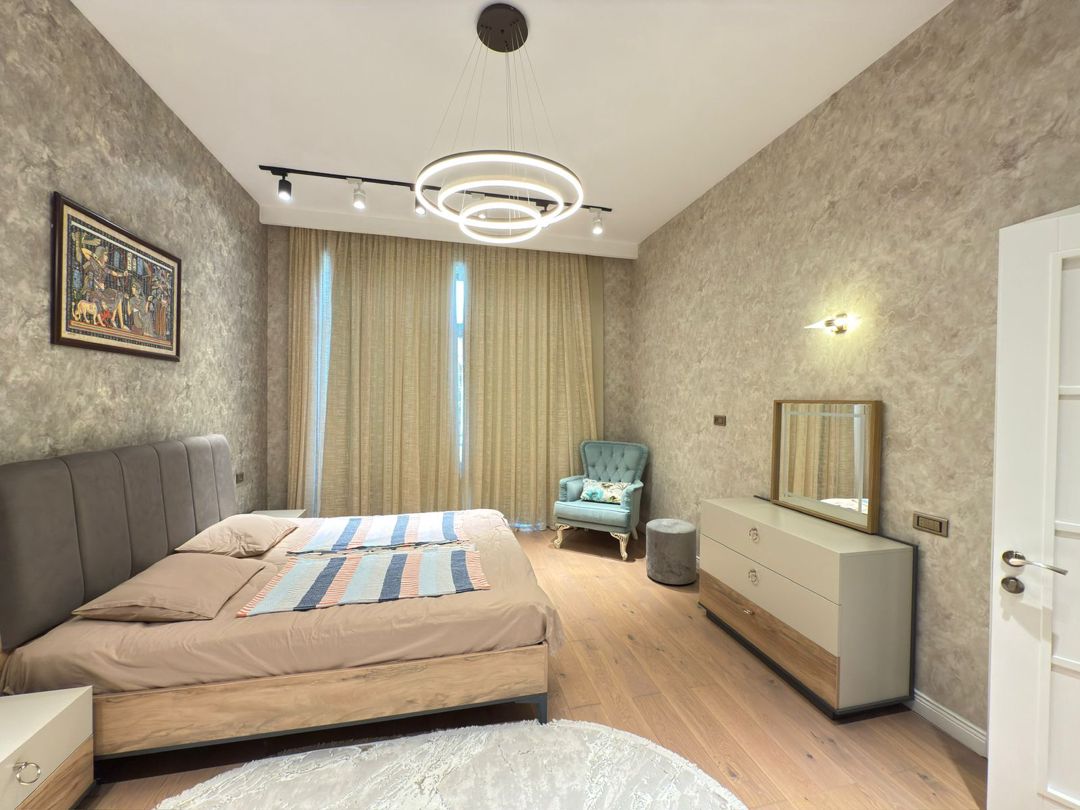 Satılır 5 otaqlı həyət evi/bağ evi 200 m² — Ev, villa, Bakı (6)