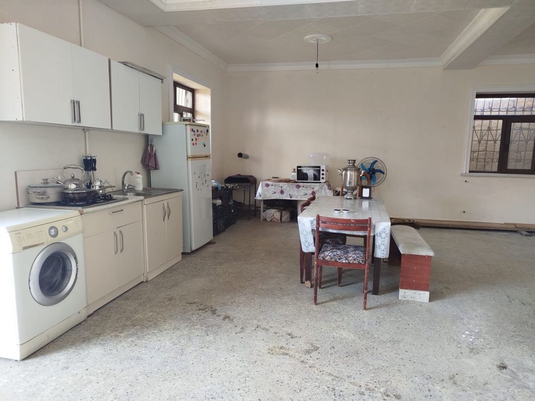 Satılır 4 otaqlı həyət evi/bağ evi 310 m² — Ev, villa, Bakı (7)