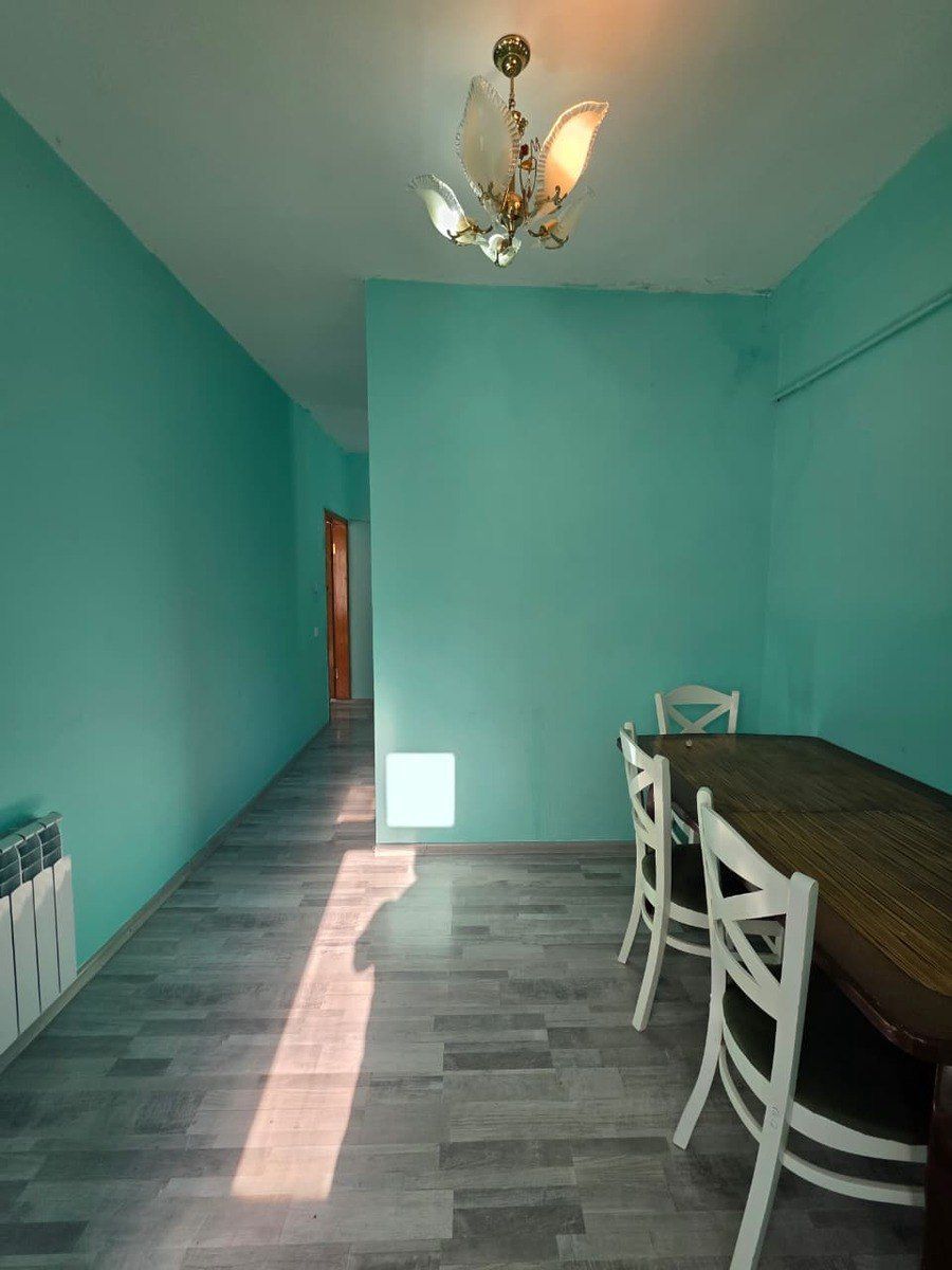 Satılır 1 otaqlı köhnə tikili 42 m² — Mənzil, Bakı (3)