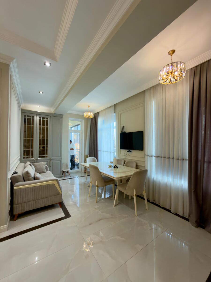 Satılır 4 otaqlı yeni tikili 210 m² — Mənzil, Bakı (7)