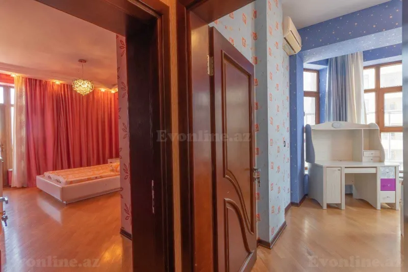 Kirayə verilir 3 otaqlı Mənzil Yeni tikili 135 m² Bakı, Yasamal r., 20 Yanvar m — Mənzil, Bakı (8)