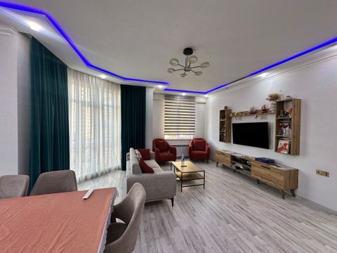 Satılır 2 otaqlı yeni tikili 92 m² — Bakı