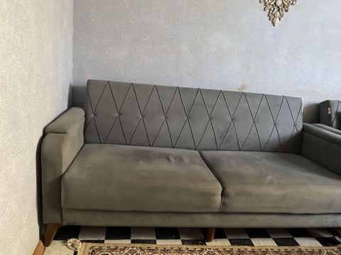 Məhsul: Qonaq otağı üçün dəbli divan - Rəng: tünd boz (antrasit — Digah