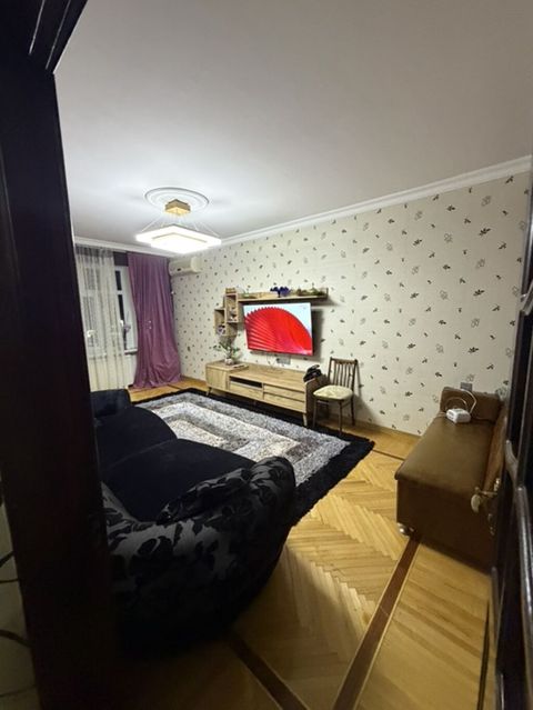 Masazır, 3 otaqlı, Köhnə tikili, 75 kv. m — Masazır