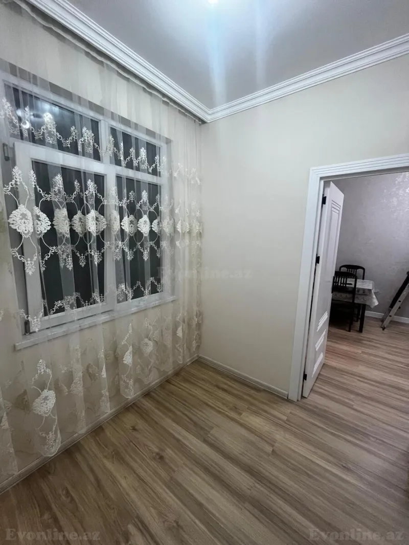 Satılır 2 otaqlı Mənzil Köhnə tikili 40 m² Bakı, Nəsimi r., Memar Əcəmi m., 4-cü mikrorayon — Mənzil, Bakı (8)