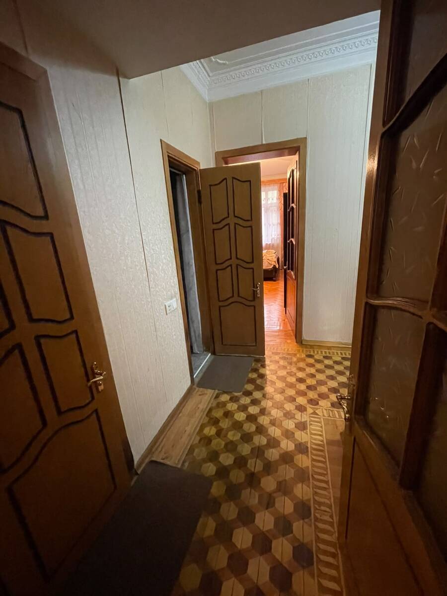 Satılır 4 otaqlı köhnə tikili 115 m² — Mənzil, Bakı (9)