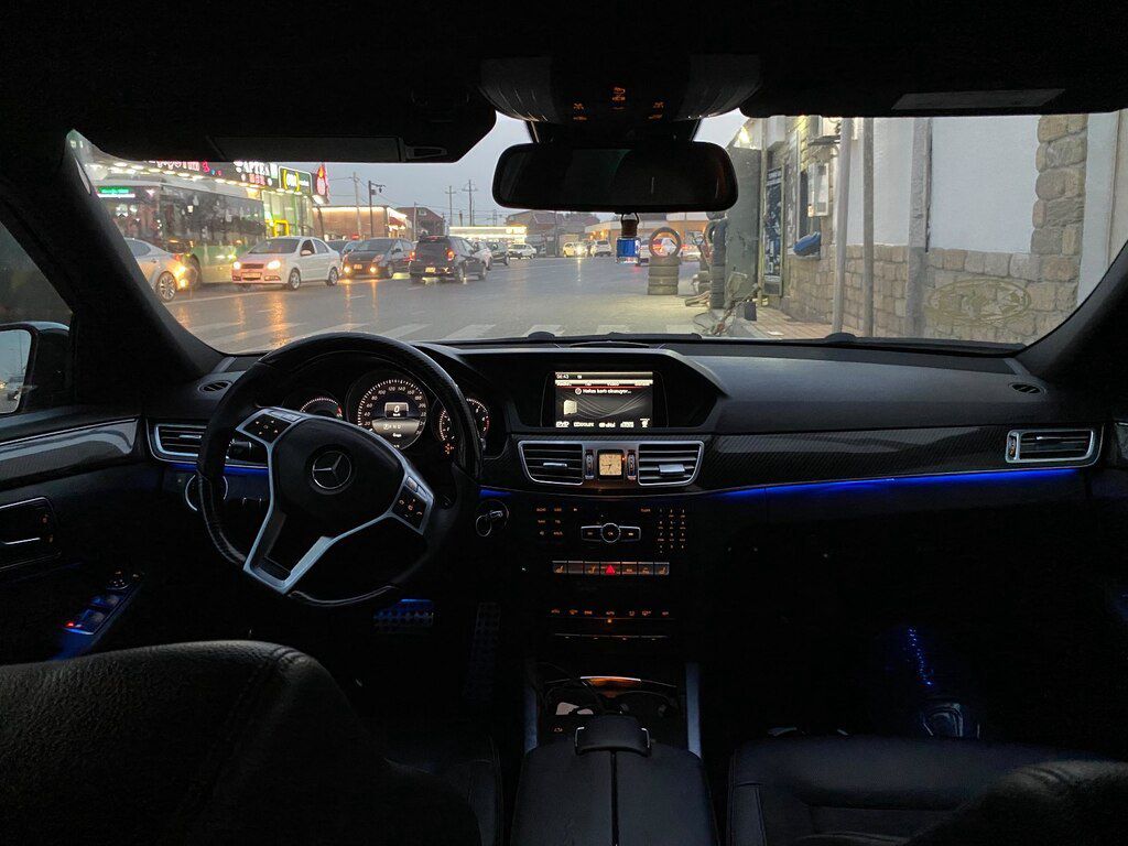 Mercedes E 250, 2.0 L, 2014 il, 299 220 km — Avtomobillər, Bakı (8)