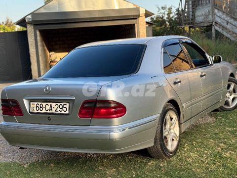 Mercedes E 300 3.0 L, 1999, 550 000 km — Naxçıvan