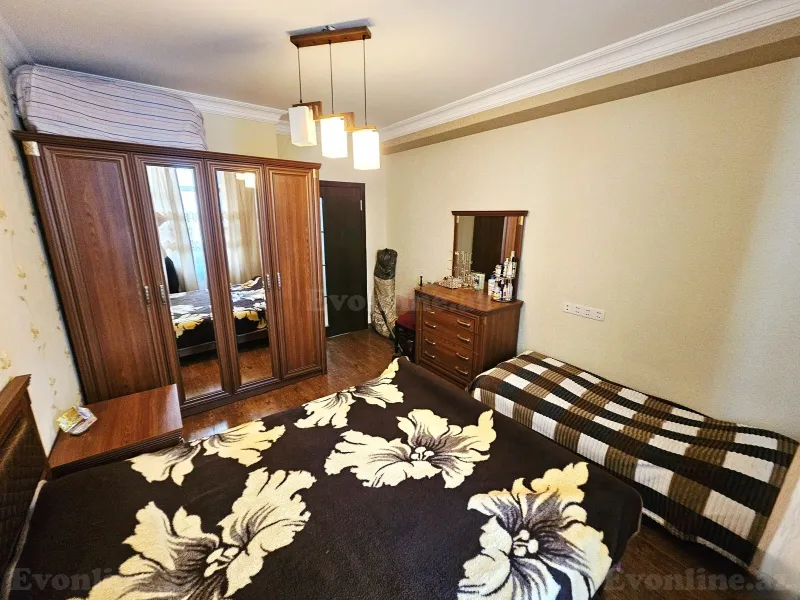 Satılır 2 otaqlı Mənzil Yeni tikili 58 m² Bakı, Yasamal r., İnşaatçılar m., Yeni Yasamal — Mənzil, Bakı (8)