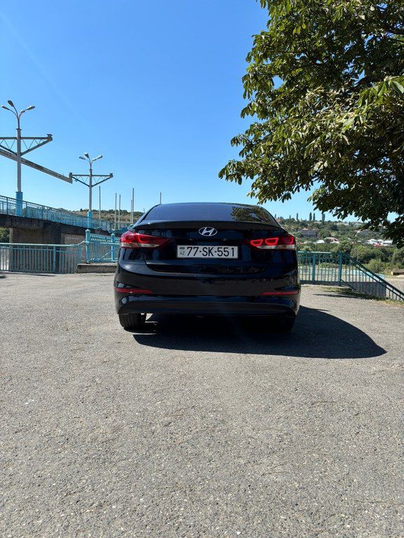 Hyundai Avante, 1.6 L, 2017 il, 193 000 km 77-SK-551 — Avtomobillər, Quba (4)