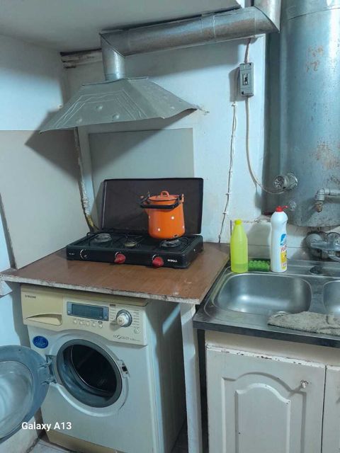 1-otaqlı mənzil kirayə verilir, 28 May m., 50 m² — Bakı