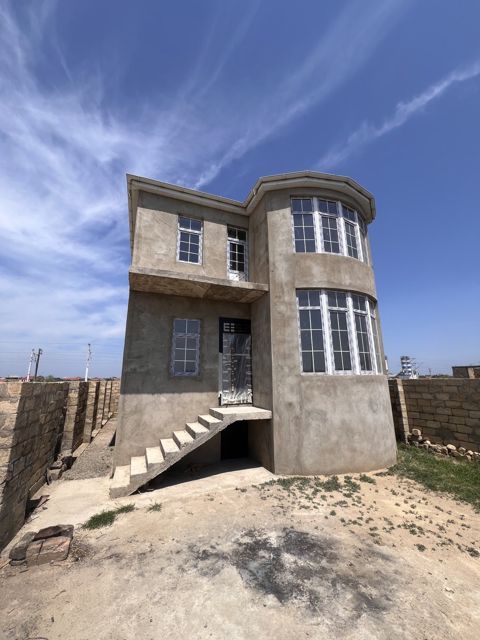 Satılır 7 otaqlı həyət evi/bağ evi 186 m² — Bakı