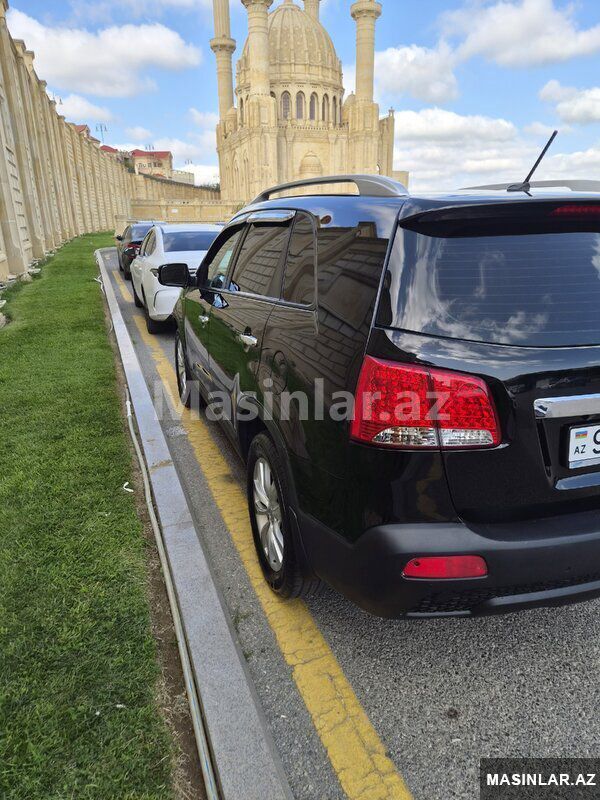Kia Sorento, 2010 il — Avtomobillər, Bakı (4)