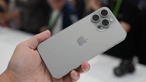 IPhone 15 Pro, Natural Titanium, Face ID — Digah