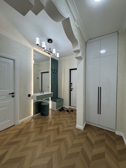 Satılır 3 otaqlı köhnə tikili 75 m² — Bakı
