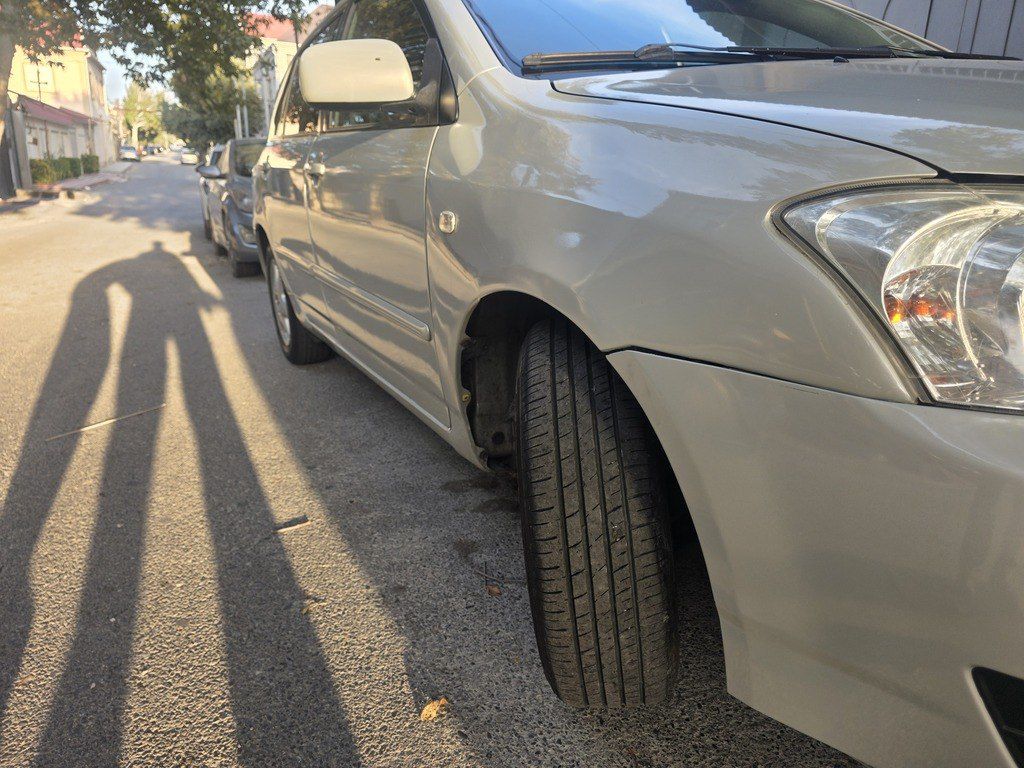 Toyota Corolla, 1.4 L, 2007 il, 268 000 km 77-KR-691 — Avtomobillər, Bakı (2)