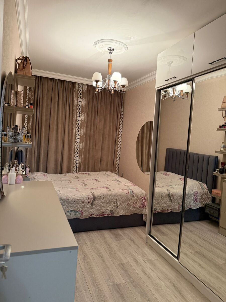Satılır 2 otaqlı köhnə tikili 75 m² — Mənzil, Bakı (5)