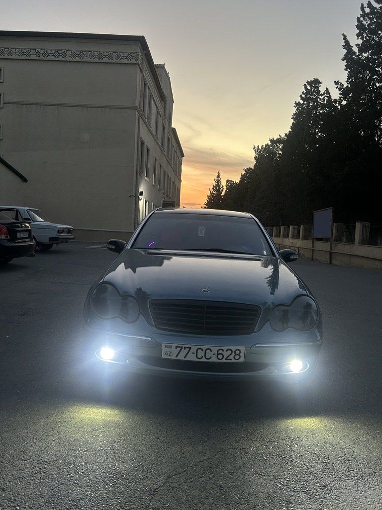 Mercedes C 240, 2.6 L, 2001 il, 398 846 km 77-CC-628 — Avtomobillər, Bakı (2)