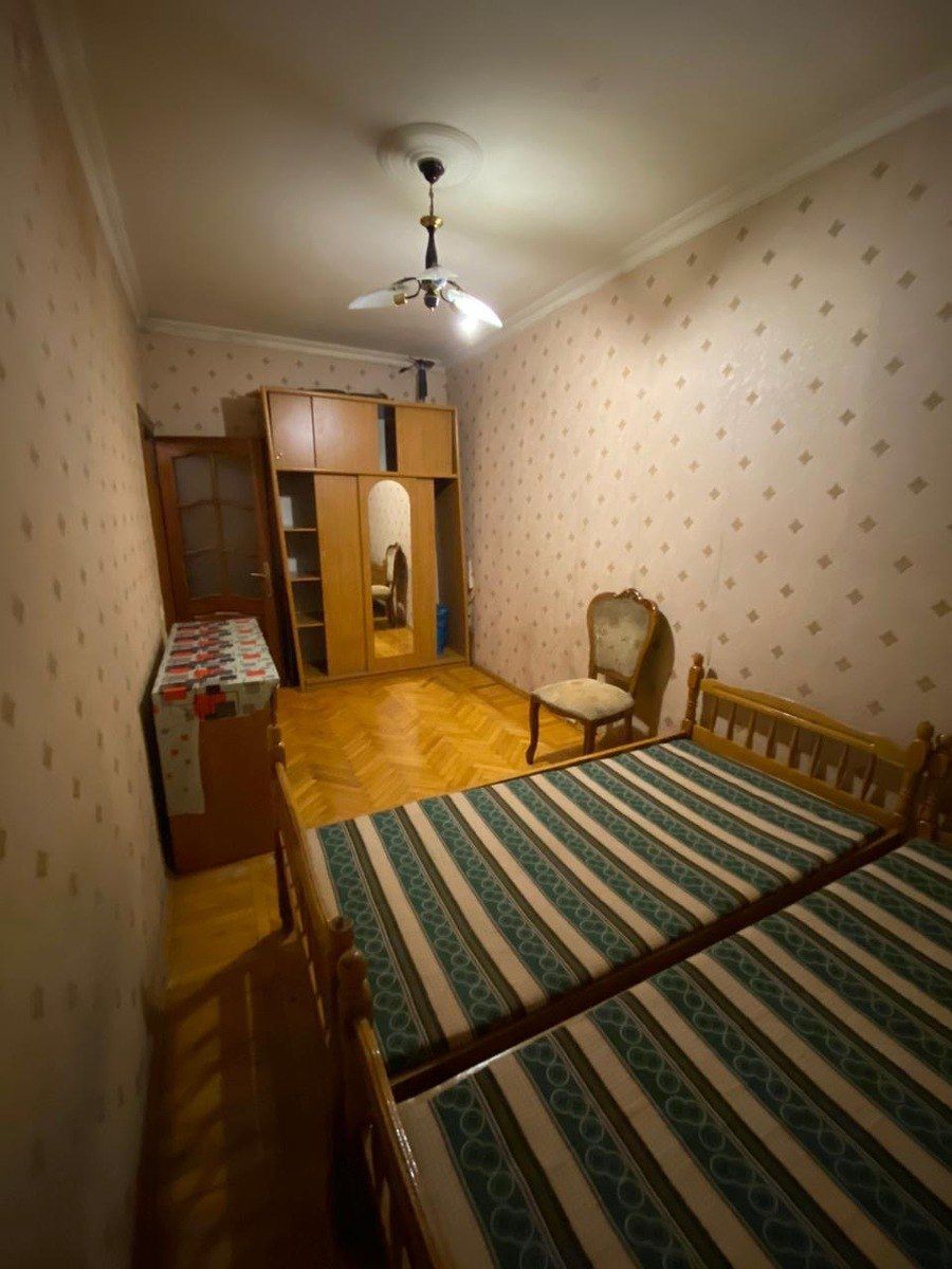 Satılır 2 otaqlı köhnə tikili 55 m² — Mənzil, Bakı (4)