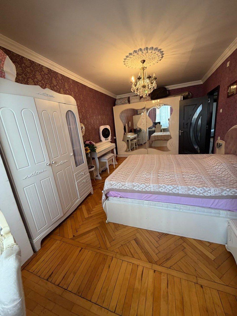 Satılır 3 otaqlı köhnə tikili 100 m² — Mənzil, Bakı (2)