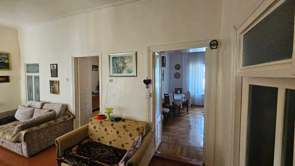 Satılır 5 otaqlı köhnə tikili 117 m² — Mənzil, Bakı (10)