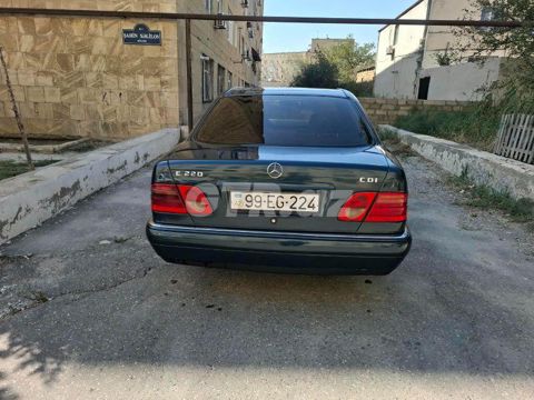 Mercedes E 220 2.0 L, 1999, 370 000 km — Bakı