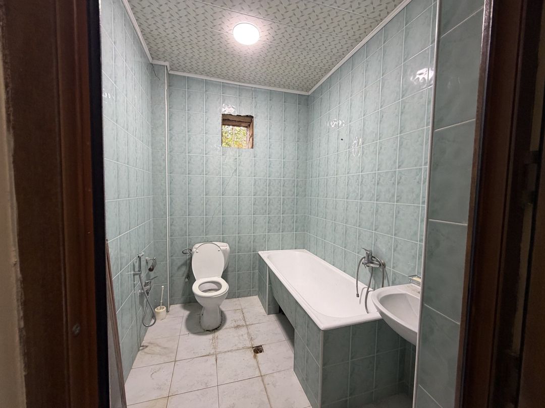 Satılır 8 otaqlı həyət evi/bağ evi 300 m² — Ev, villa, Bakı (2)