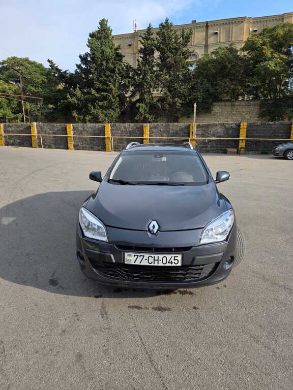 Renault Megane, 1.5 L, 2011 il, 301 000 km 77-CH-045 — Avtomobillər, Bakı (2)