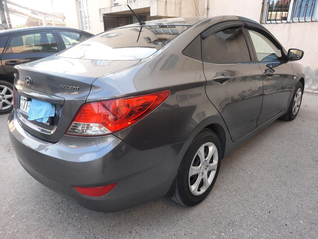 Hyundai Accent, 1.4 L, 2013 il, 186 500 km — Avtomobillər, Bakı (3)