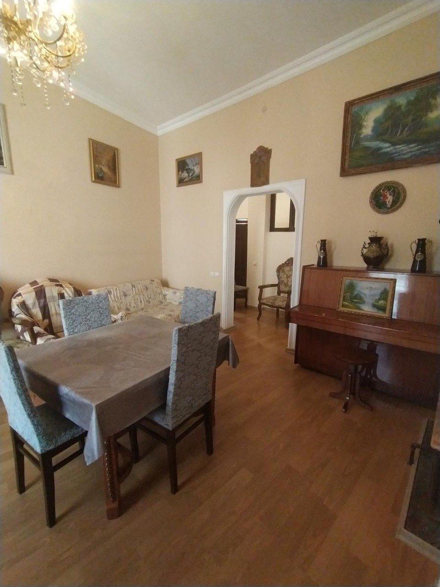 Satılır 6 otaqlı köhnə tikili 180 m² — Mənzil, Bakı (4)