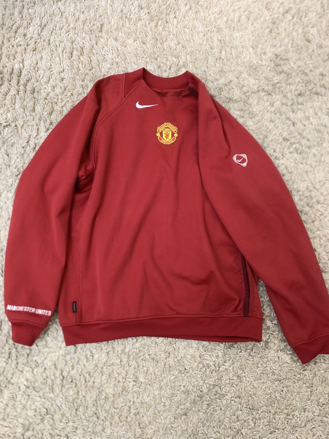 Sviter "Nike manchester united" — Geyim, ayakkabı, aksesuarlar, Bakı