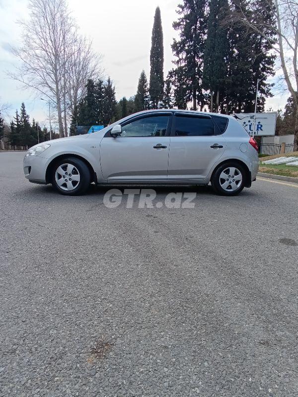 Kia Ceed 1.6 L, 2007, 300 000 km — Avtomobillər, Mingəçevir (10)
