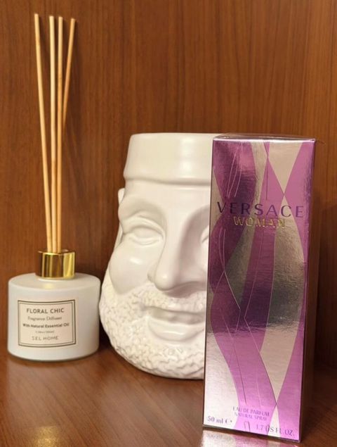 Versace Woman Eau de Parfum – 50 ml (1.7 fl. oz) - Brend: Versace — Bakı
