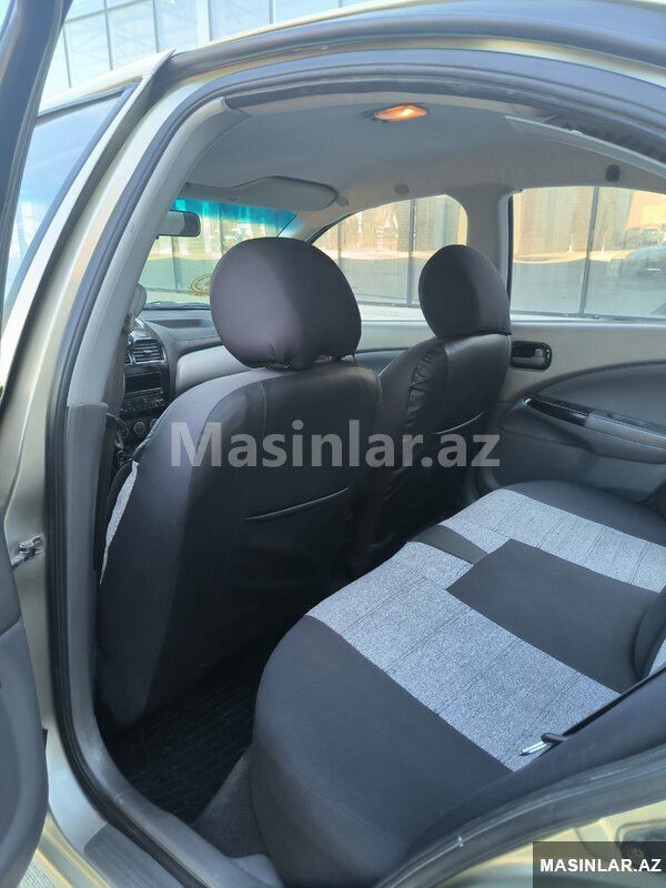 Nissan Sunny, 2011 il 77-BT-697 — Avtomobillər, Bakı (6)