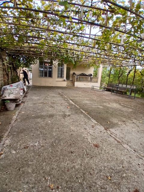 Satılır 3 otaqlı həyət evi/bağ evi 90 m² — Şamaxı
