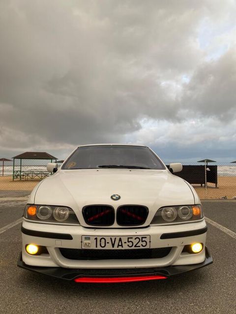 BMW 525, 2.5 L, 2002 il, 300 000 km — Bakı