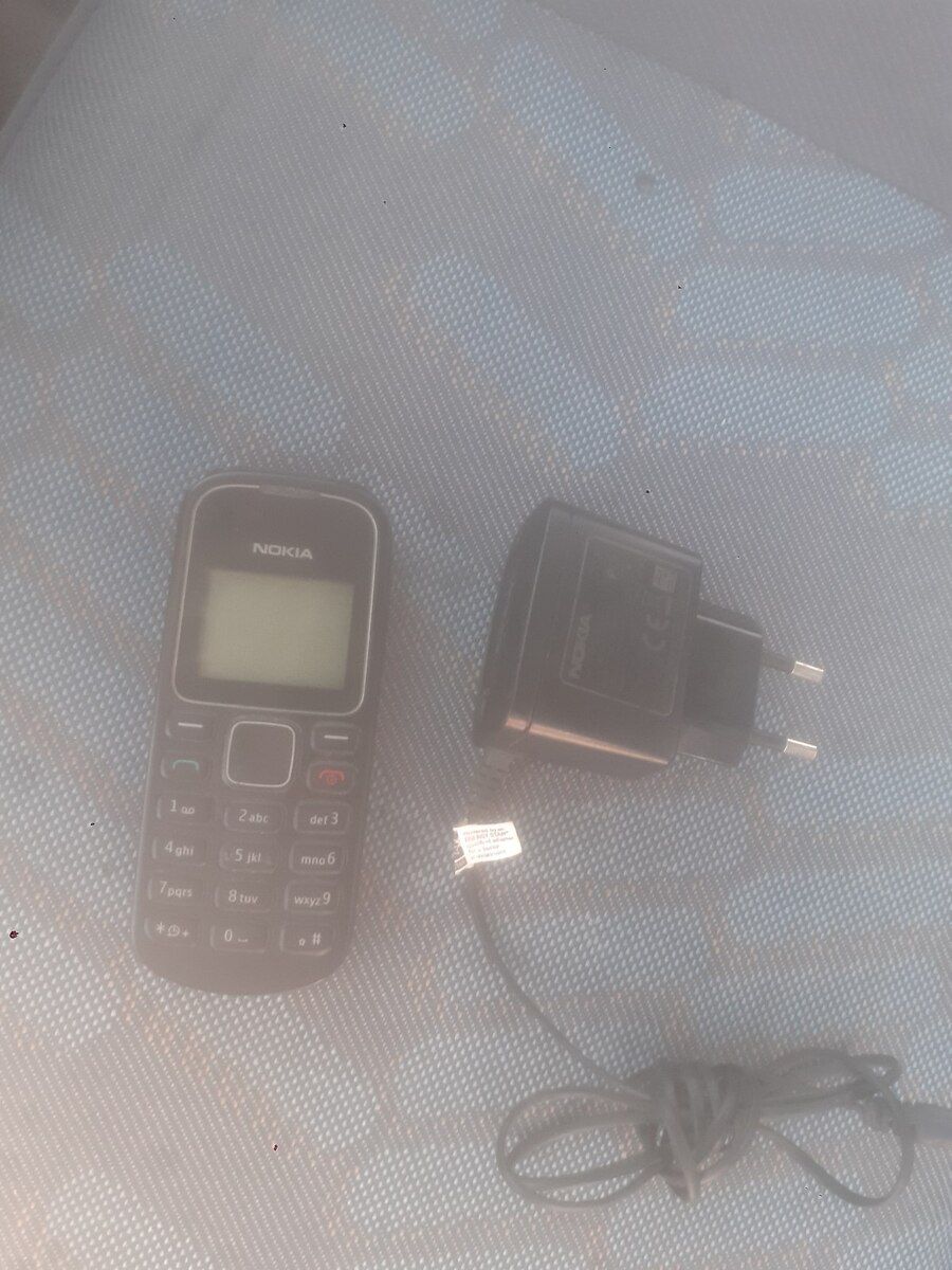 Nokia 1280 Black — Smartfonlar, Bakı