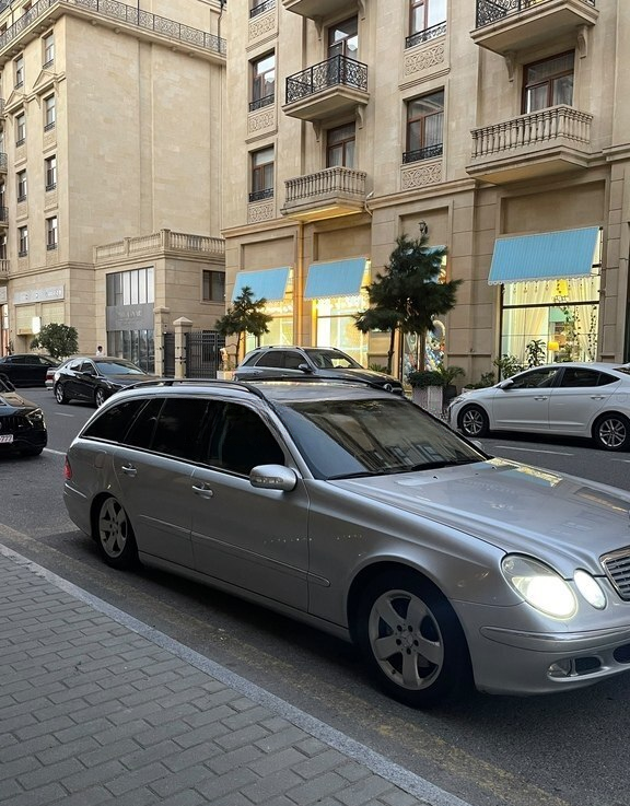 Mercedes E 220, 2004 il, 600000 km, 2.2 L — Avtomobillər (6)