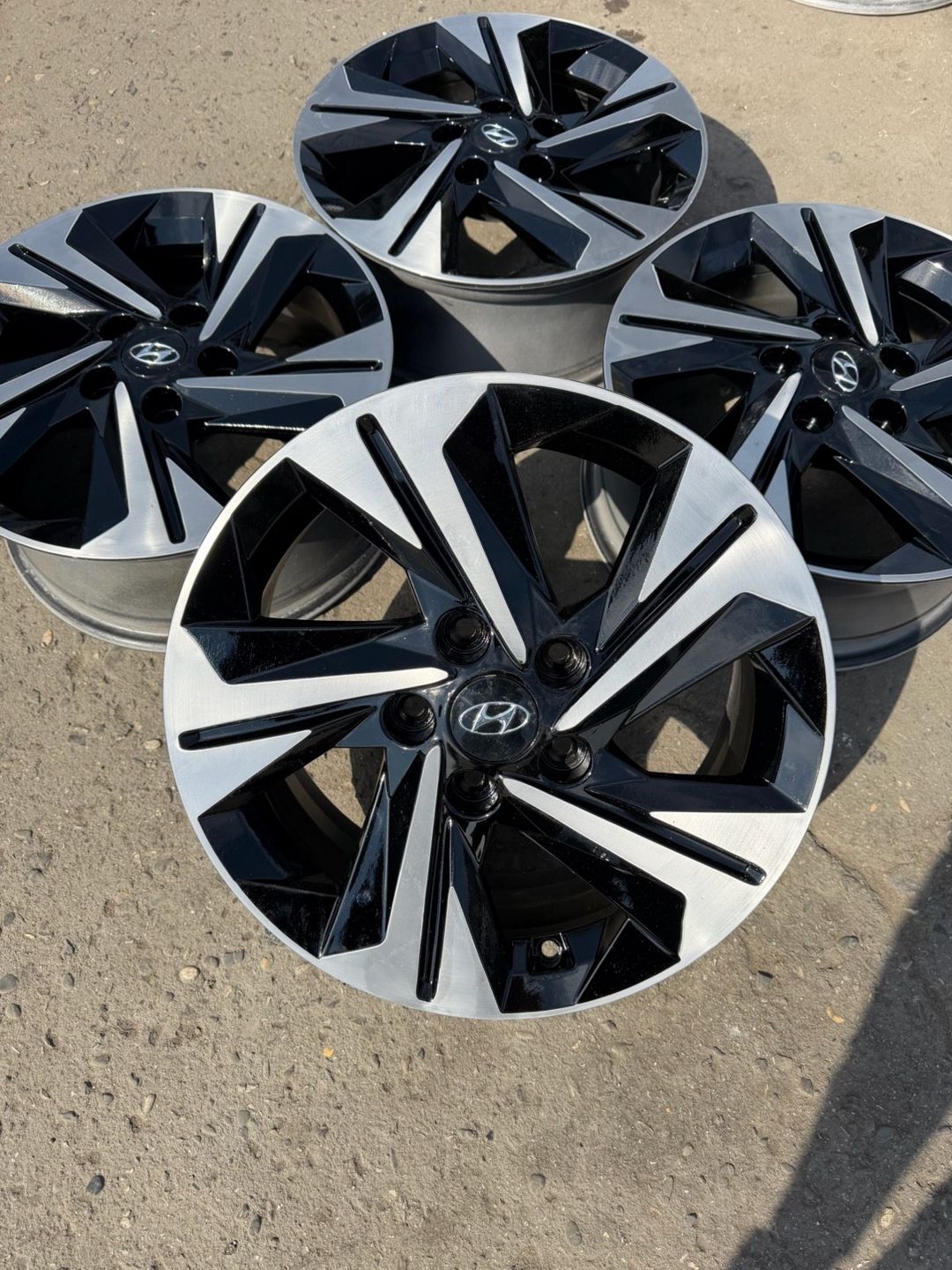 Hyundai diskləri R16 — Ehtiyat hissələri və aksesuarlar, Bakı